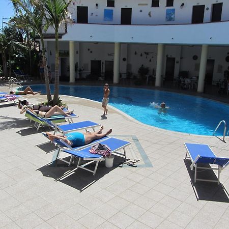 קאפו ואטיצ'אנו Hotel L'Ancora מראה חיצוני תמונה