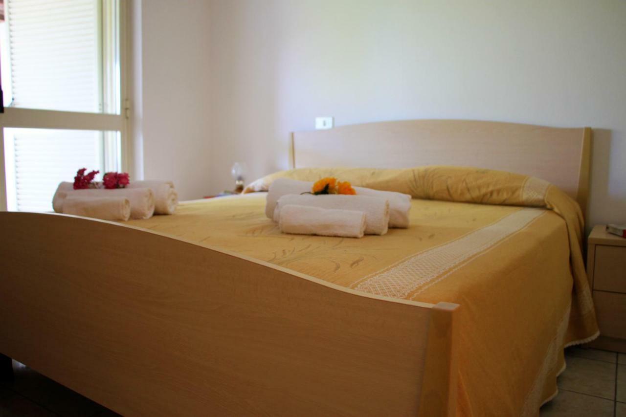 קאפו ואטיצ'אנו Hotel L'Ancora מראה חיצוני תמונה